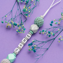 Lade das Bild in den Galerie-Viewer, Schnullerkette mit Name #37