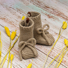 Lade das Bild in den Galerie-Viewer, Babystiefel / Babyschuhe / Patik