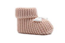 Lade das Bild in den Galerie-Viewer, Baby Schuhe / Patik
